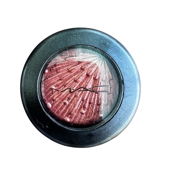 MAC Extra Dimension Eyeshadow Frost Without You NEW metallic Copper - Picture 2 of 4